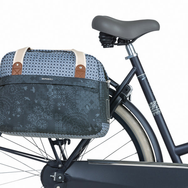 Basil Boheme bicycle shoulder bag - single bicycle bag - 18 liters - indigo blue