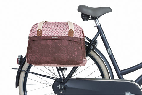 Basil Boheme bicycle shoulder bag - single bicycle bag - 18 liters - red