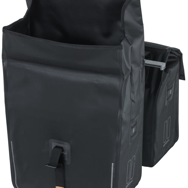 Basil Urban Dry - double bicycle bag MIK - 50 liters - black