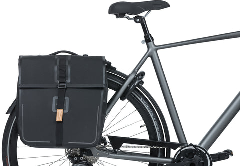 Basil Urban Dry - double bicycle bag MIK - 50 liters - black