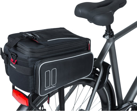 Basil Sport Design – luggage carrier bag MIK – 7-15 liters - black