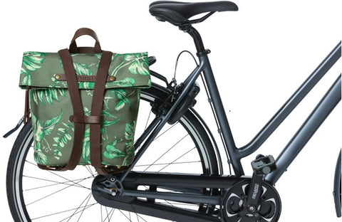 Basil Ever-Green - bicycle backpack - 14-19 liters - thyme green