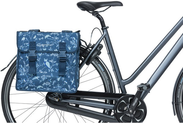 Basil Wanderlust - double bicycle bag - 35 liters - indigo blue