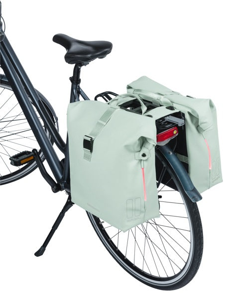 Basil SoHo Nordlicht MIK - double bicycle bag - 41 liters - pastel green