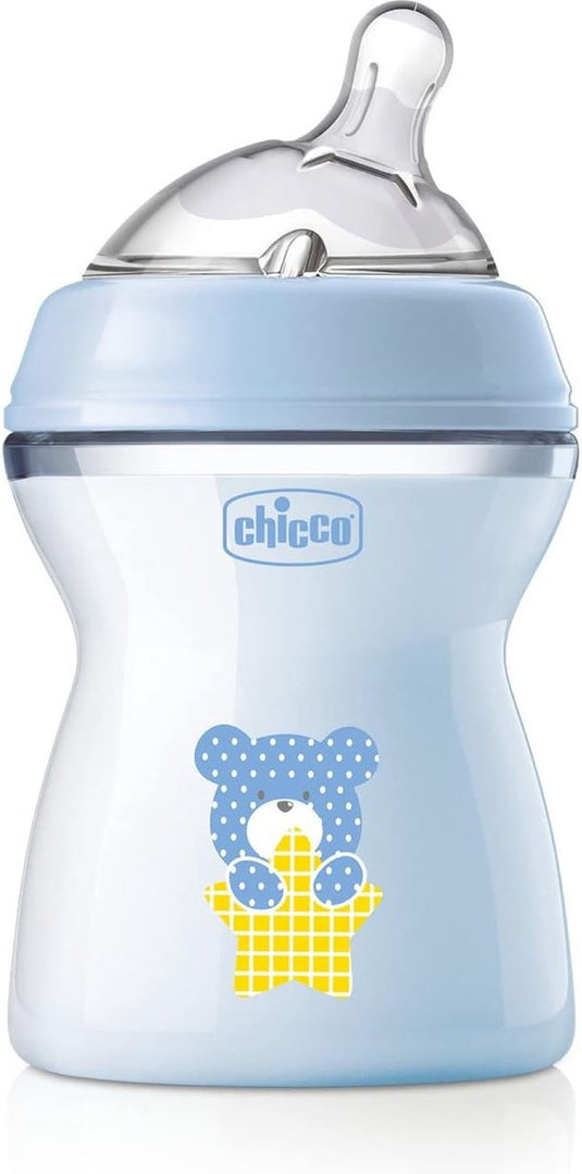 Chicco natural feeling anticolic babyfles, 2 maanden + 250 ml, fles met zuignap van zachte en flexibele siliconen, geschikt voor gemengde borstvoeding, gemiddelde stroom, kleur lichtblauw 2+ m