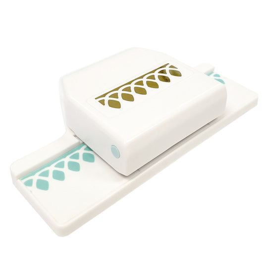 We r makers • edge punch scalloped arches
