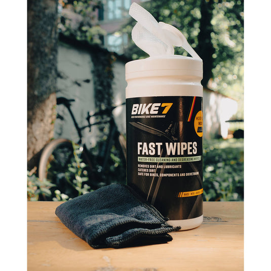 Bike7 - fast wipes pot met 70 doekjes inclusief microvezel poetsdoek