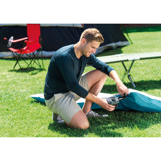 Intex opblaaspomp op batterijen