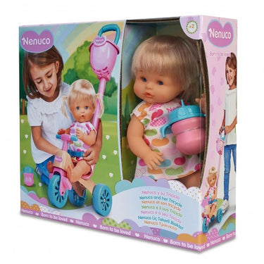 Famosa nenuco pop met haar driewieler