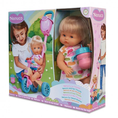 Famosa nenuco pop met haar driewieler