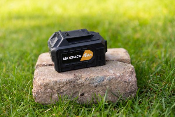 Load image into Gallery viewer, Batavia producten maxxpack 18v accu 4ah
