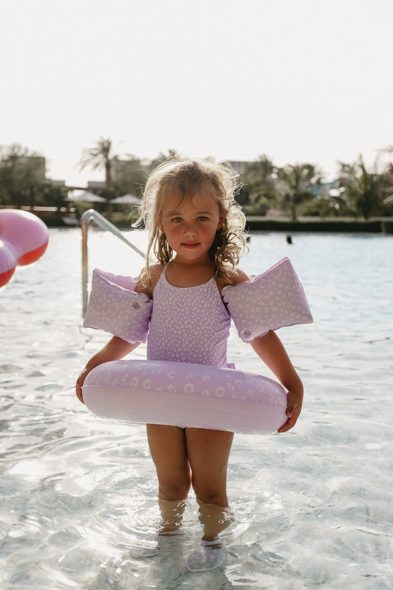 Load image into Gallery viewer, Leopard | lila zwembandjes 0-2 jaar
