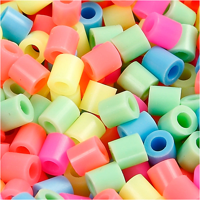 Afbeelding laden in galerijviewer, Https: www.cchobby.nl strijkkralen-afm-5x5-mm-gatgrootte-2-5-mm-medium-pastelkleuren-20000-stuk-1-emmer
