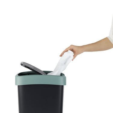 Rotho twist swing - afvalbak 10l met klapdeksel - recycling afvalverzamelaar - bpa-vrij - zwart donkergroen