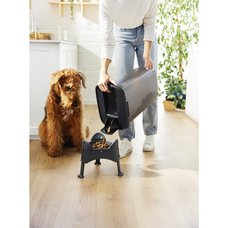 Load image into Gallery viewer, Rotho cody pet food container 25l antraciet transparant
