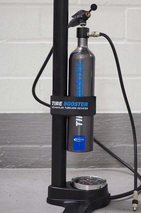 Schwalbe - tire booster tubeless fietspomp inclusief montage riem