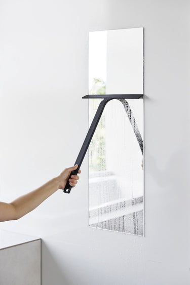 Yamazaki magnetisch raamtrekker - tower - zwart
