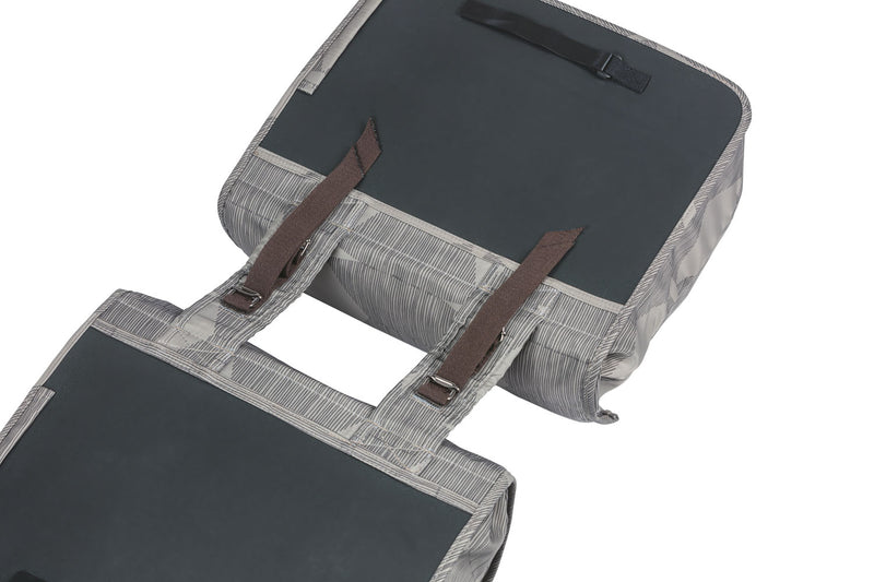 Load image into Gallery viewer, Basil Elegance dubbele fietstas, chateau taupe, gerecycled PET, Universal Bridge, 40-49L
