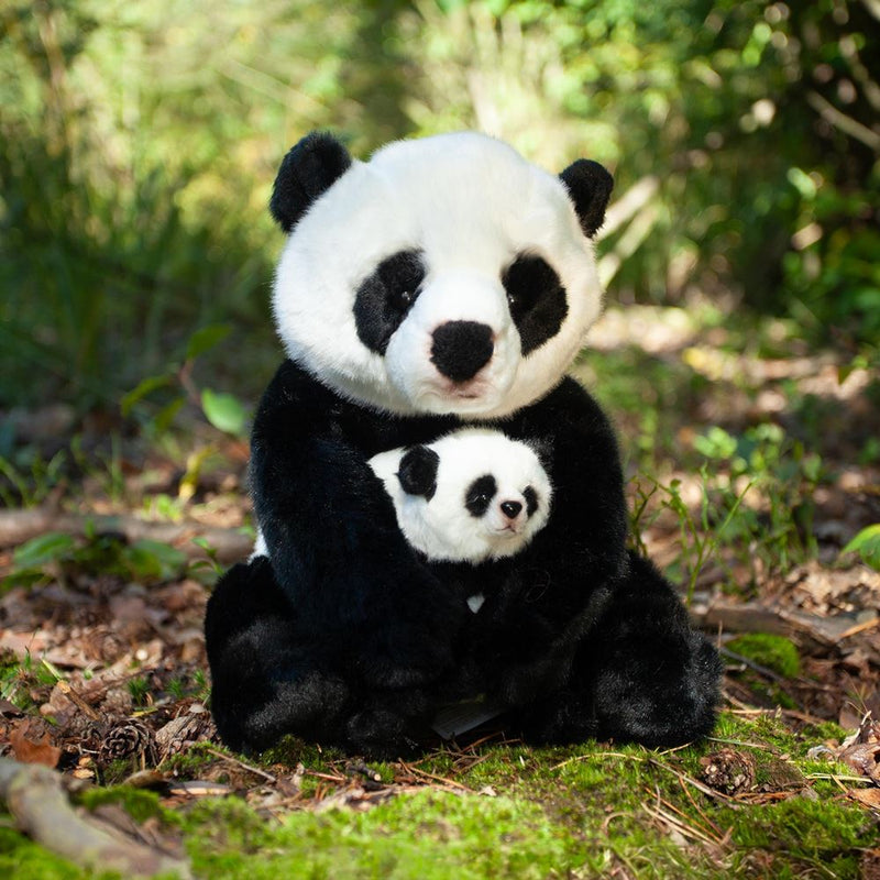 Load image into Gallery viewer, Rappa knuffelpanda met baby - 27 cm
