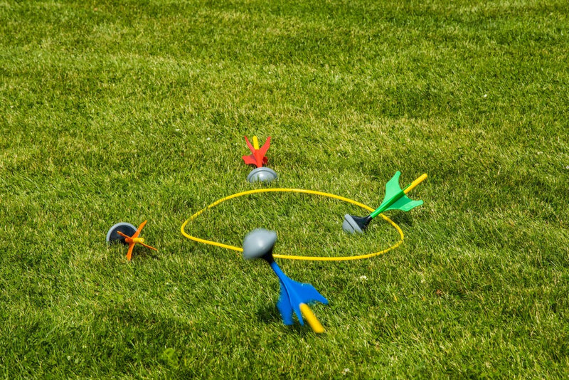 Load image into Gallery viewer, Outdoor play garden darts
