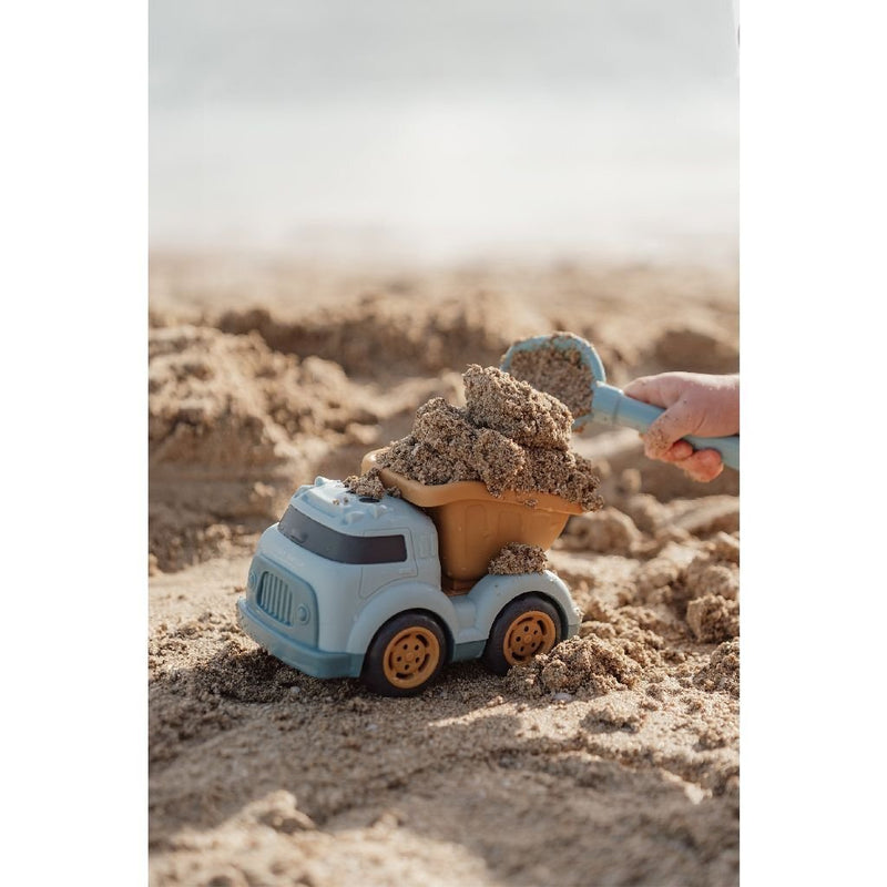 Load image into Gallery viewer, Little dutch kiepwagen 17 cm
