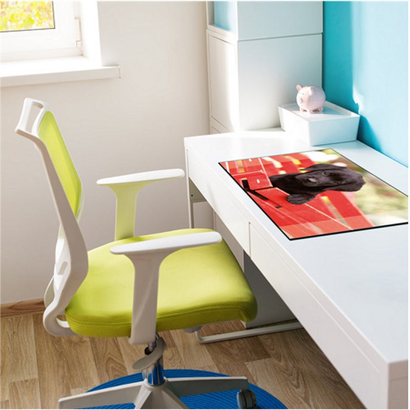 Load image into Gallery viewer, Kangaro bureauonderlegger zwarte labrador pup 38x58cm
