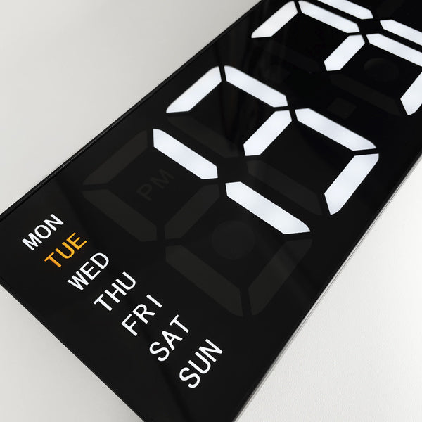 Afbeelding laden in galerijviewer, Nextime ne-3322 wandklok super digi 38,8x12,9 cm
