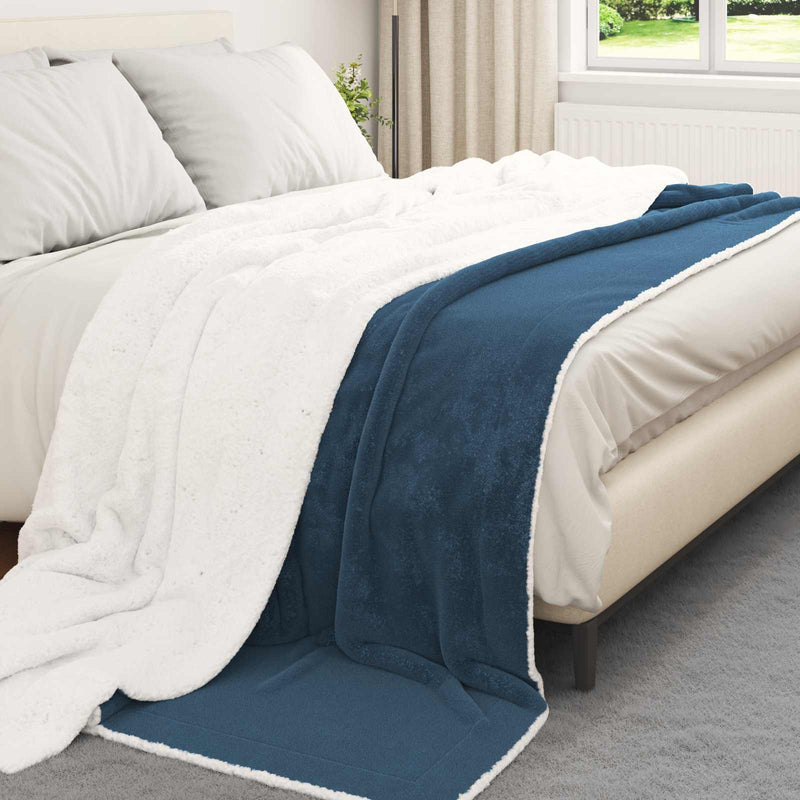 Load image into Gallery viewer, Vidaxl gooi deken marineblauw 240 x 270 cm fleece
