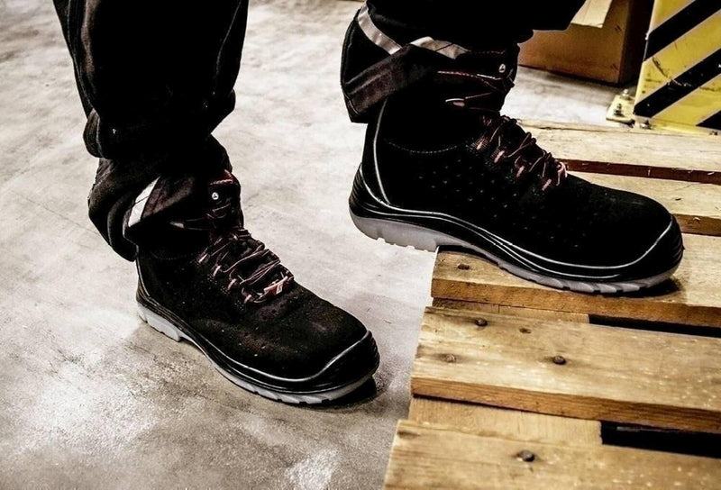 Load image into Gallery viewer, Nitras safety nitras hoge werkschoen micro step ii safety boots gr. 45 nitras micro step ii
