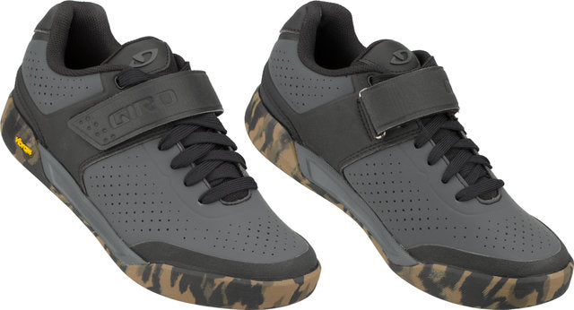 Load image into Gallery viewer, Giro chamber ii shoes
