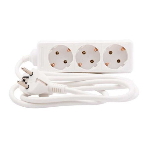 Plug socket white 1,5M, with protective earth. 3 connections (hanging packaging)