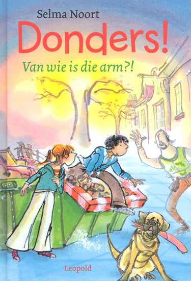 Donders! van wie is die arm. 8+