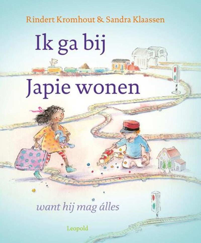 Load image into Gallery viewer, Boek specials nederland bv prentenboek: ik ga bij japie wonen. 4+

