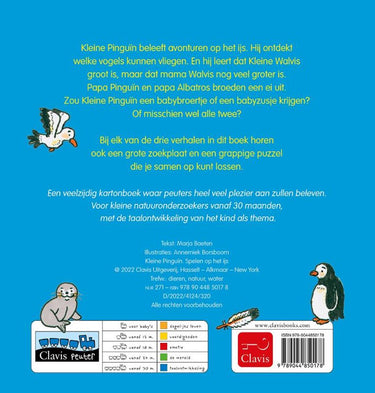 Kleine pinguïn, spelen op het ijs. 1+