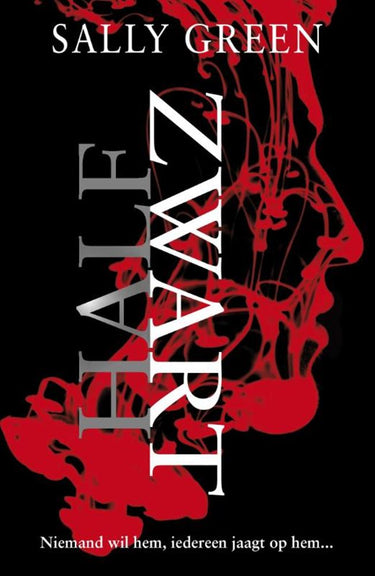 Half zwart (pb). 13+