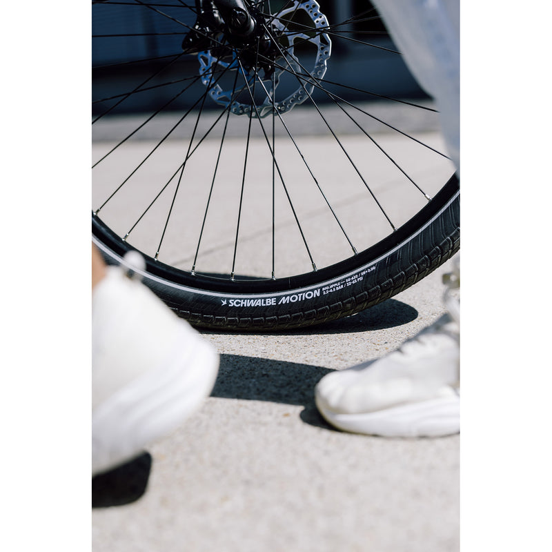 Load image into Gallery viewer, Schwalbe draadband motion big apple 50-622 +r zwart
