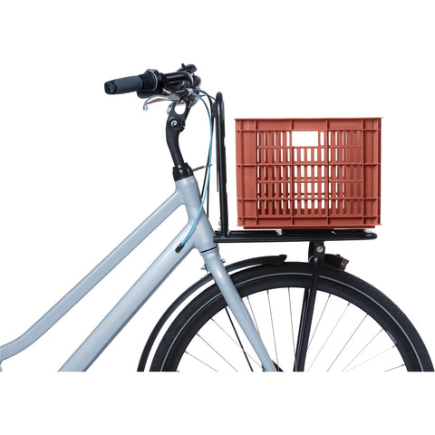 basil bicycle crate m - medium - 29.5 liters - red