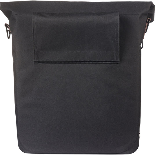 Basil fietsshopper city mik hooks 14-16l 13 x 29 x 31 cm - zwart
