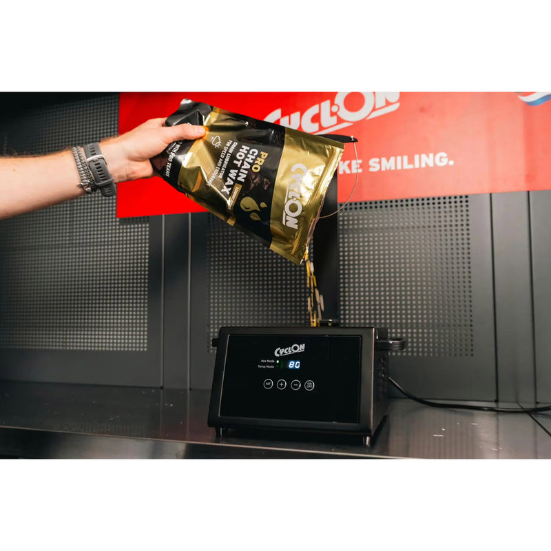 Load image into Gallery viewer, Cyclon hot wax machine pro wax melter
