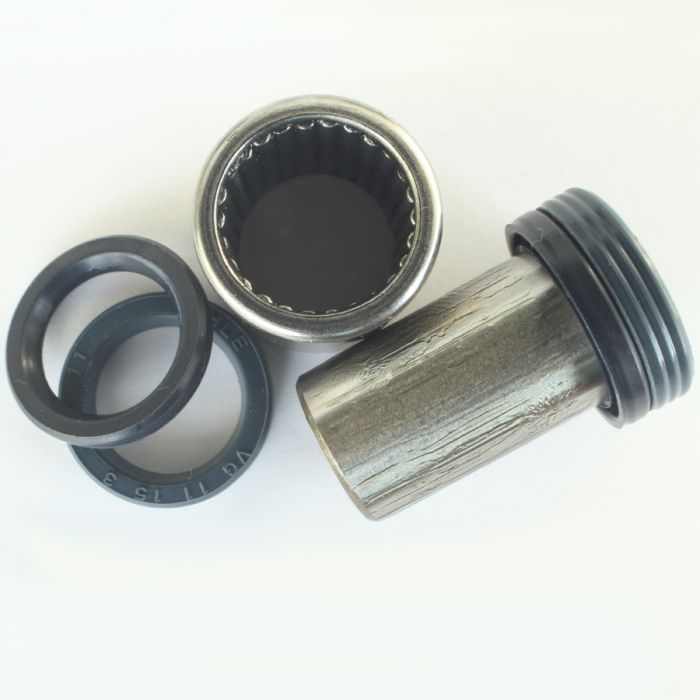 Load image into Gallery viewer, Enduro bearings shock needle bearing - 6mm bolt - 32,4 mm width

