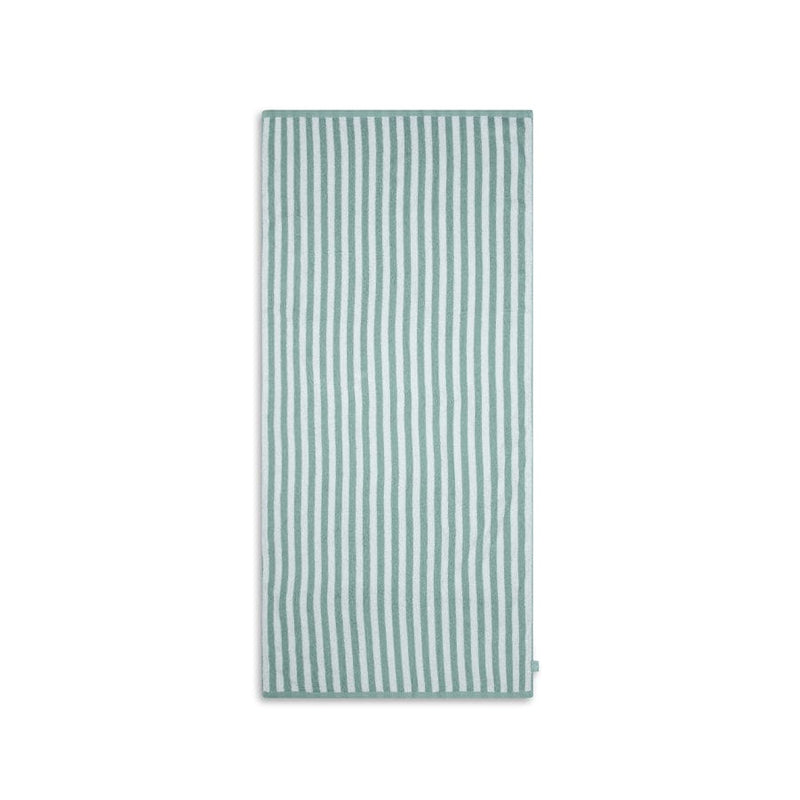 Load image into Gallery viewer, Resort stripe | groen witte katoenen handdoek 135 x 65 cm
