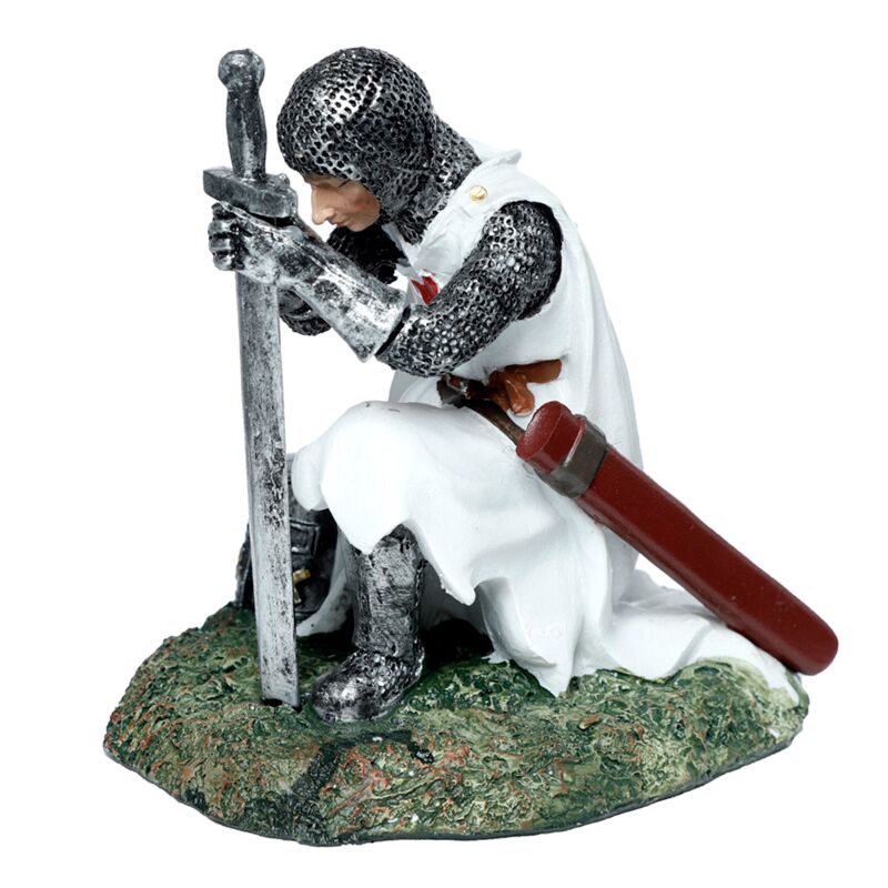 Load image into Gallery viewer, Protector of the kingdom knielende middeleeuwse ridder
