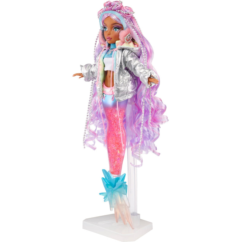 Load image into Gallery viewer, MGA Entertainment Mermaze Mermaidz Color Change Winter Waves Harmo
