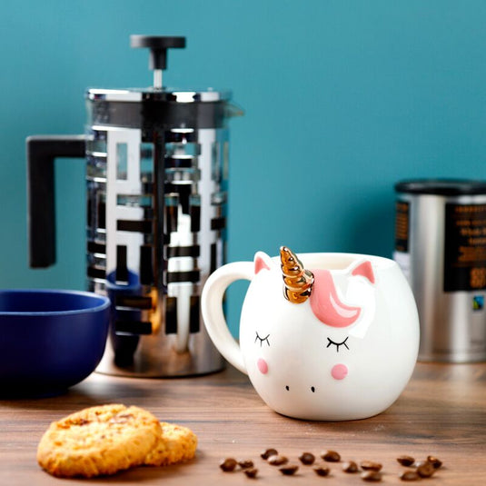 Witte betoverde regenboog eenhoorn-vormige mok