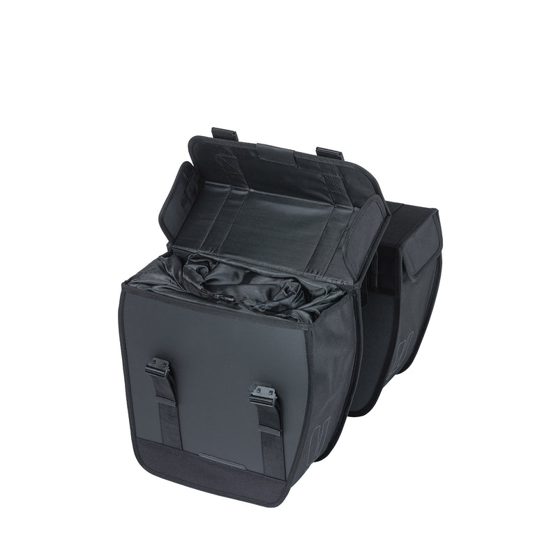 Load image into Gallery viewer, Basil Tour dubbele fietstas - 28L - zwart
