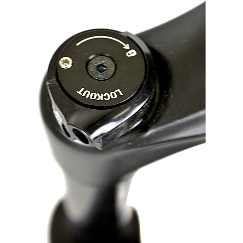 Afbeelding laden in galerijviewer, Rockshox voorvork judy silver 29 t100 disc tap. st. zwart oem
