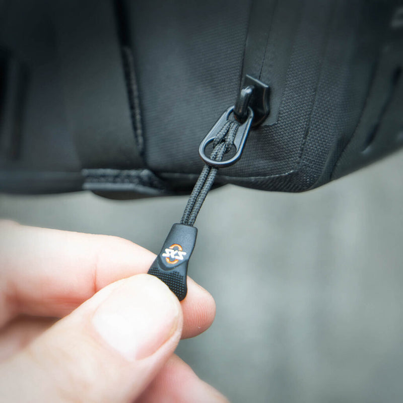 Load image into Gallery viewer, Sks zadeltas race s 0,4l zwart
