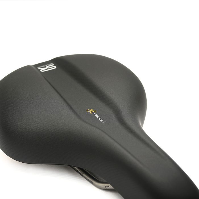 Load image into Gallery viewer, Selle royal explora - moderate - black
