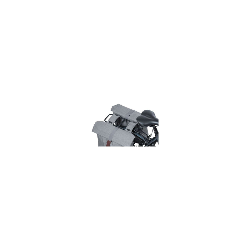 Load image into Gallery viewer, Basil City dubbele fietstas grijs, waterafstotend, geschikt voor e-bikes, reflecterend, 28-32L
