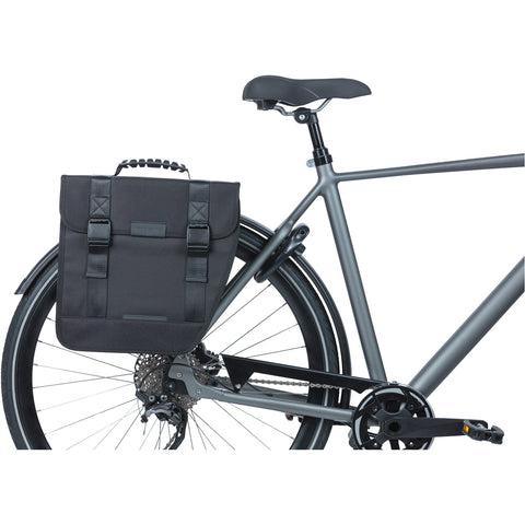 Basil Tour Right - single pannier - 14 liters - black